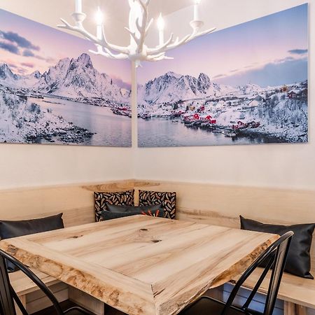 Fully Renovated! St Anton #17 Ski In Ski Out 1 Bedroom 1 Bathroom Condo! Sleeps Up To 4! Mammoth Lakes Eksteriør bilde