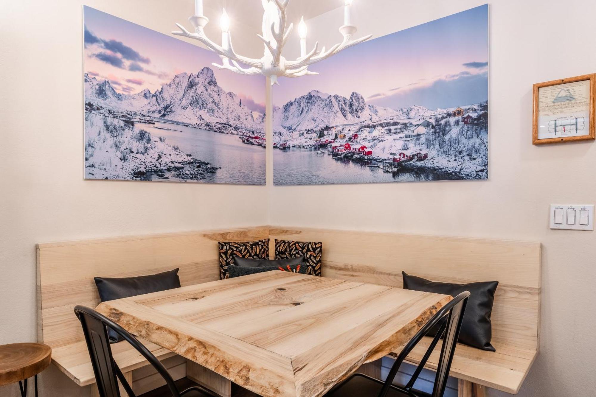 Fully Renovated! St Anton #17 Ski In Ski Out 1 Bedroom 1 Bathroom Condo! Sleeps Up To 4! Mammoth Lakes Eksteriør bilde