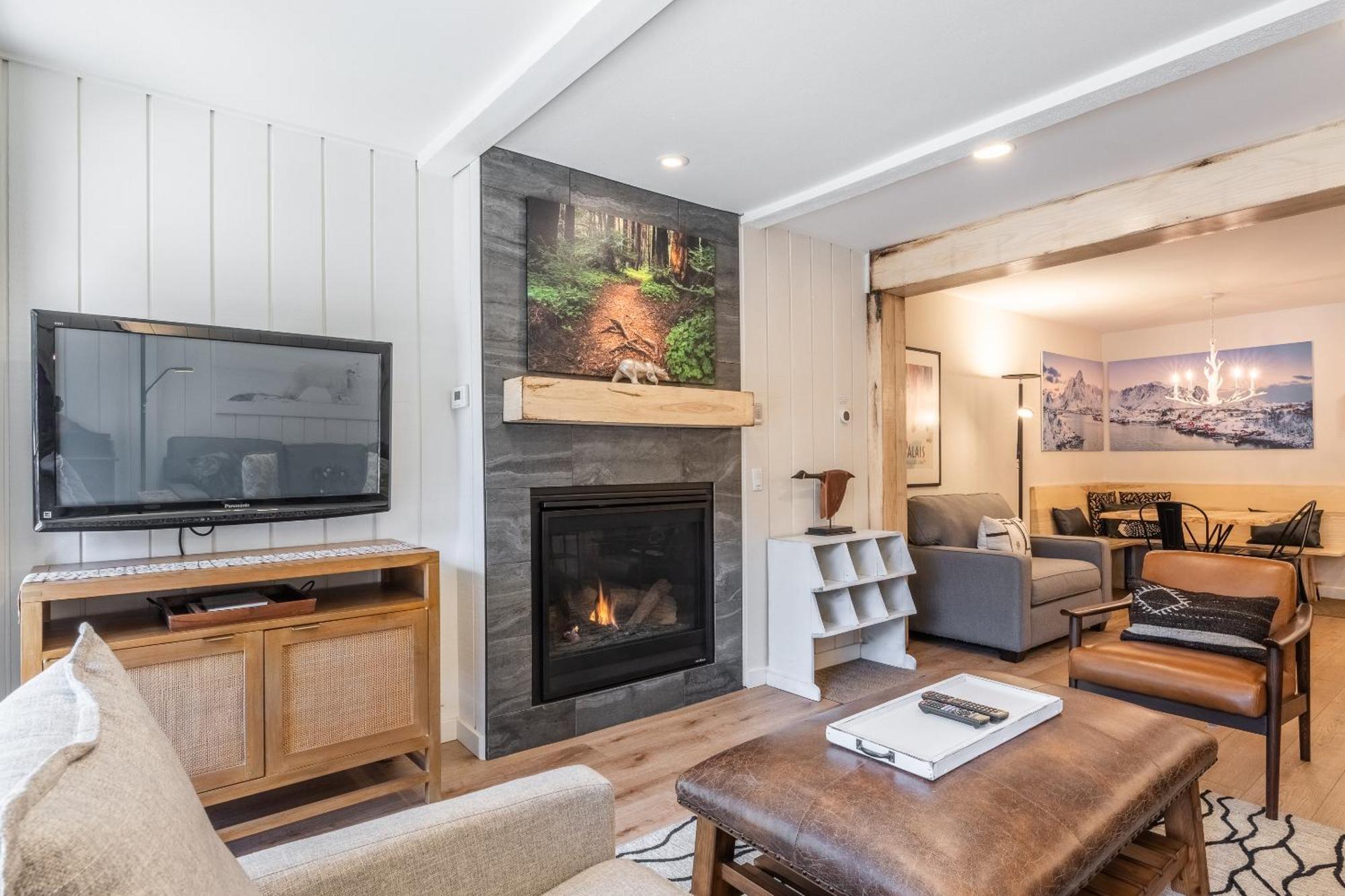 Fully Renovated! St Anton #17 Ski In Ski Out 1 Bedroom 1 Bathroom Condo! Sleeps Up To 4! Mammoth Lakes Eksteriør bilde