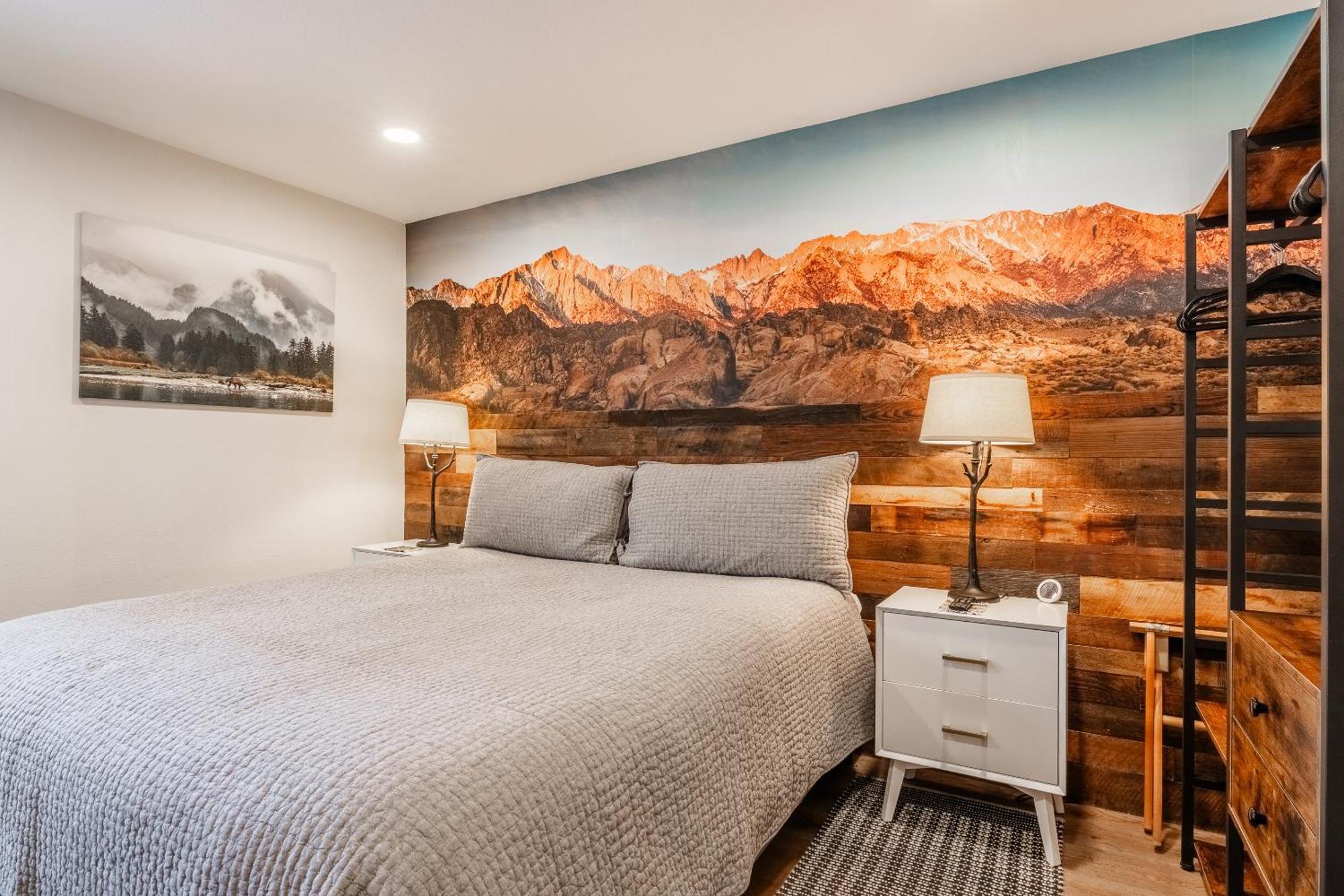 Fully Renovated! St Anton #17 Ski In Ski Out 1 Bedroom 1 Bathroom Condo! Sleeps Up To 4! Mammoth Lakes Eksteriør bilde